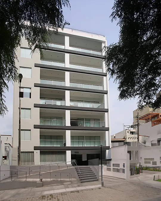 Alcanfores 1055